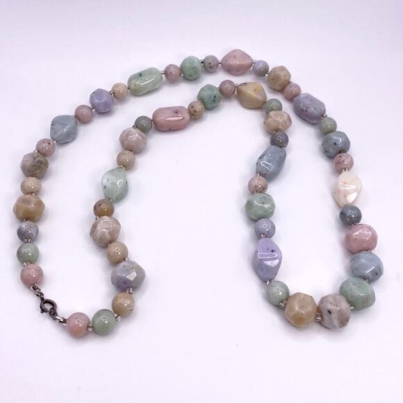 Vintage Pastel Confetti Lucite Beads Necklace - Picture 4 of 5